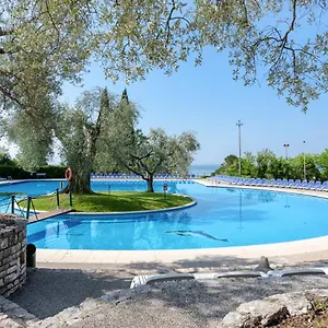Aparthotel Parco Del Garda ***